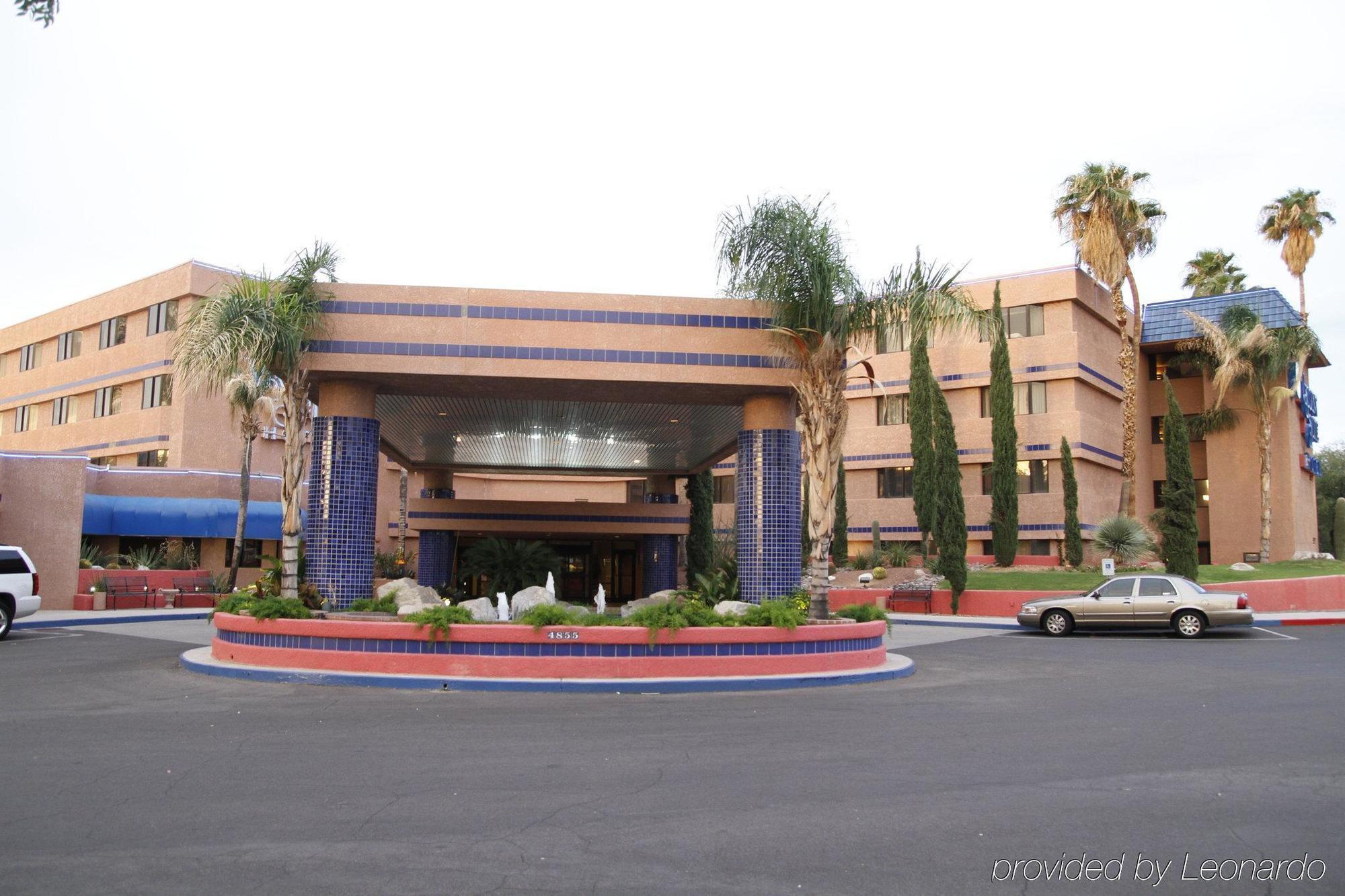 Ramada By Wyndham Viscount Suites Tucson East Экстерьер фото
